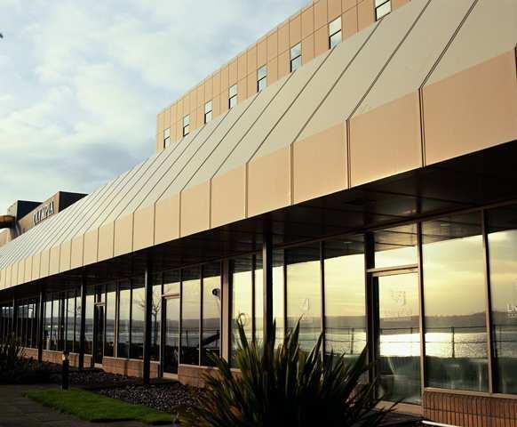 Hilton Dundee 호텔 외부 사진
