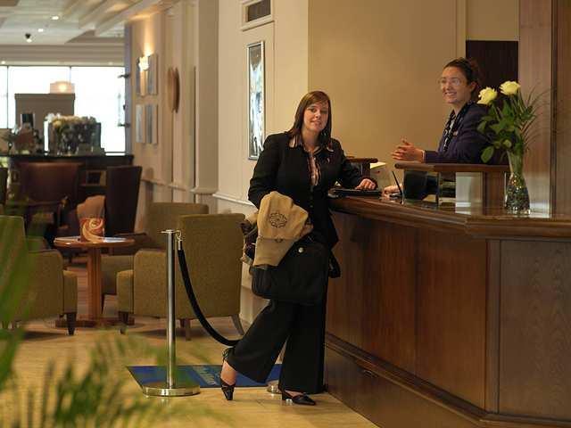 Hilton Dundee 호텔 내부 사진